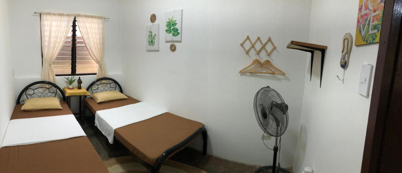 Hiraya Homestay Corón Exterior foto
