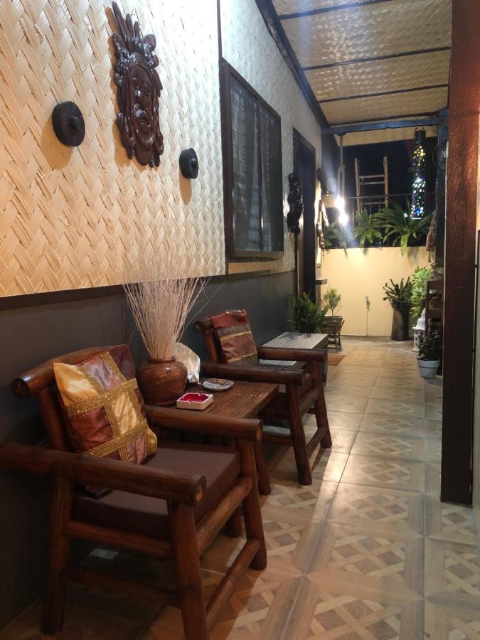 Hiraya Homestay Corón Exterior foto
