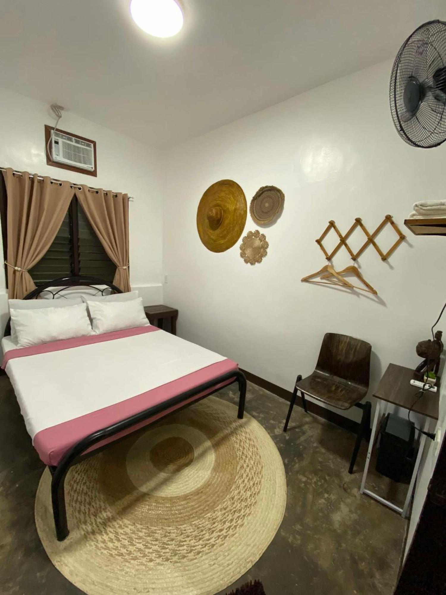 Hiraya Homestay Corón Exterior foto