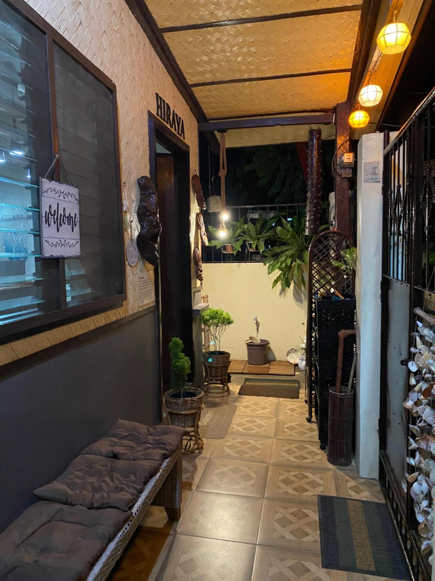 Hiraya Homestay Corón Exterior foto